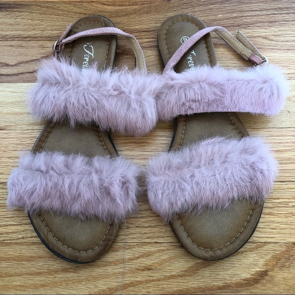Forever 21 Fuzzy Sandals Pink 9